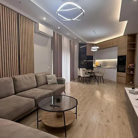 Center * Tirana